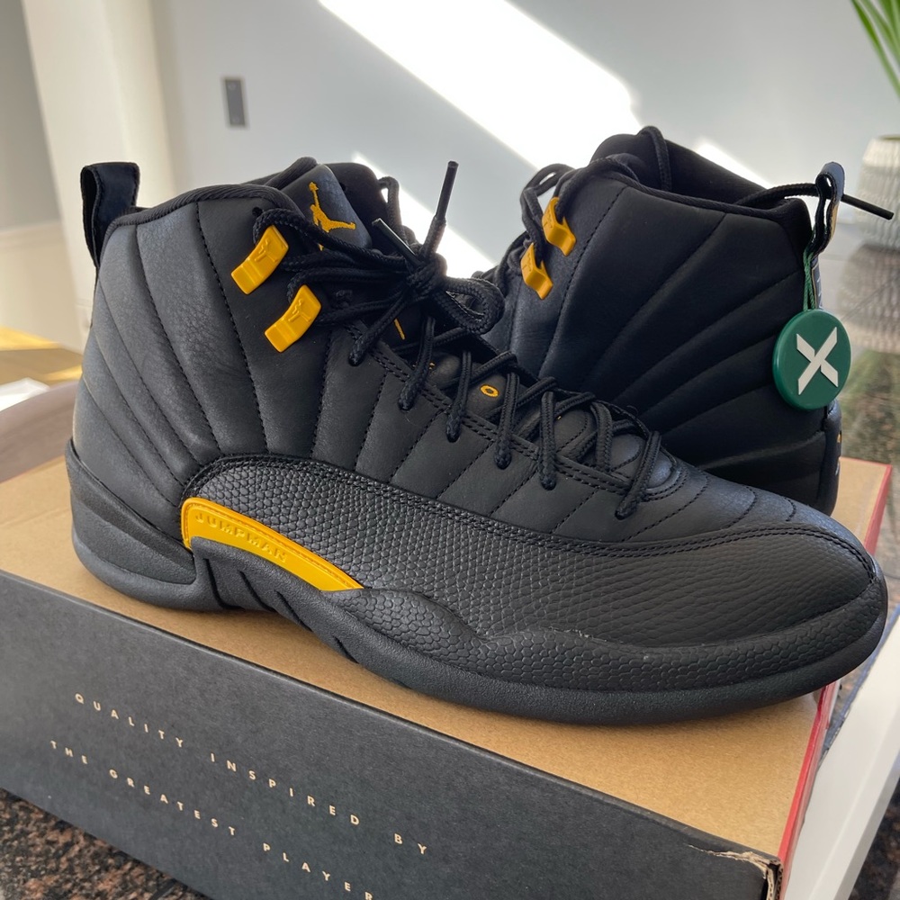 COPY - Selling these 12 Retro Black Taxi.